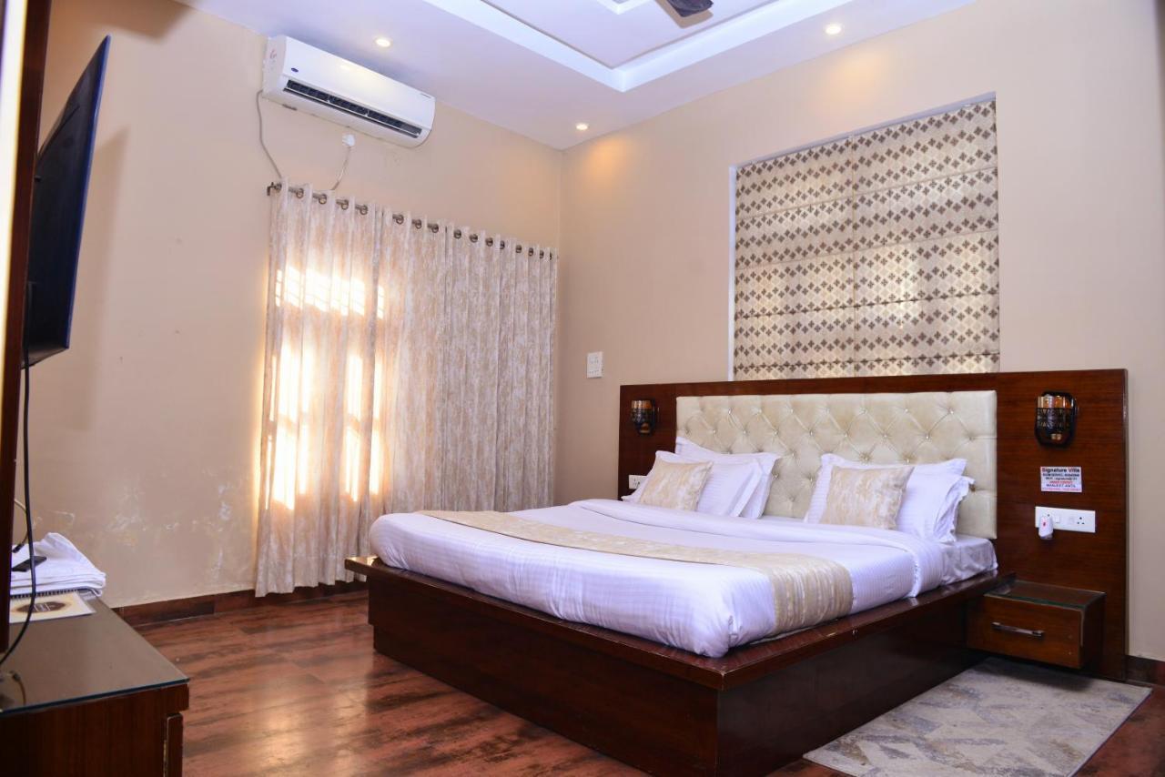 Signature Villa Sonipat Ngoại thất bức ảnh