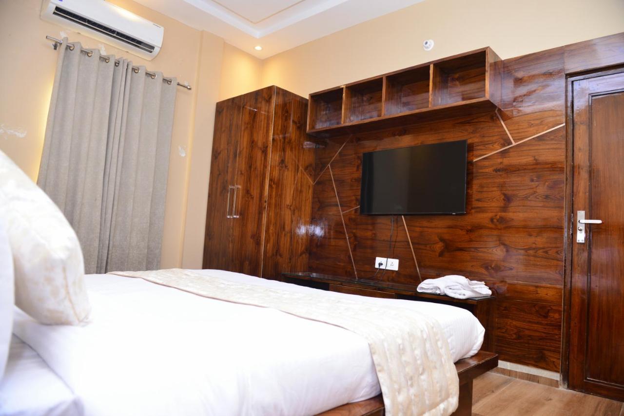 Signature Villa Sonipat Ngoại thất bức ảnh